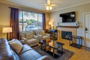 Charming Scottsdale Condo with 2 Resort Pools